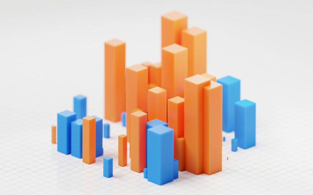 Orange und blaue 3D-Balken als Sinnbild für Marketing-KPIs und Kennzahlen im Reporting
